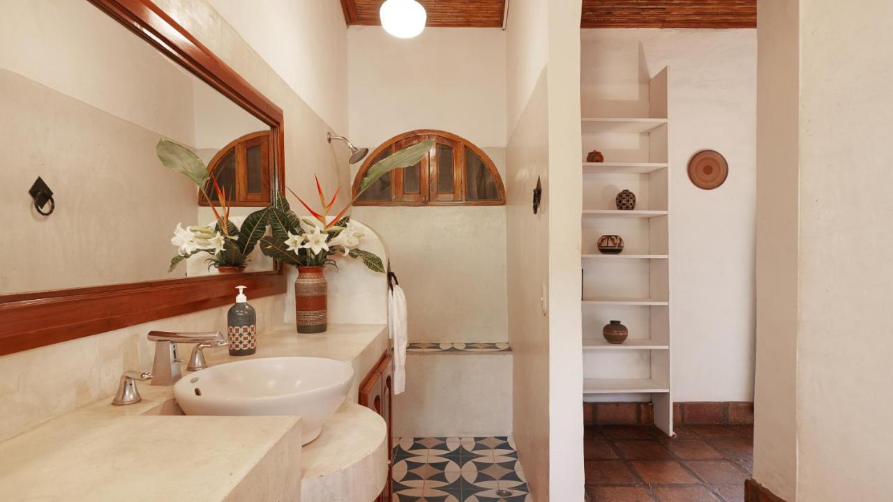 Boutique Hotel Secret Garden Granada Exterior photo